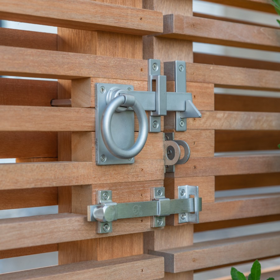 gate installation