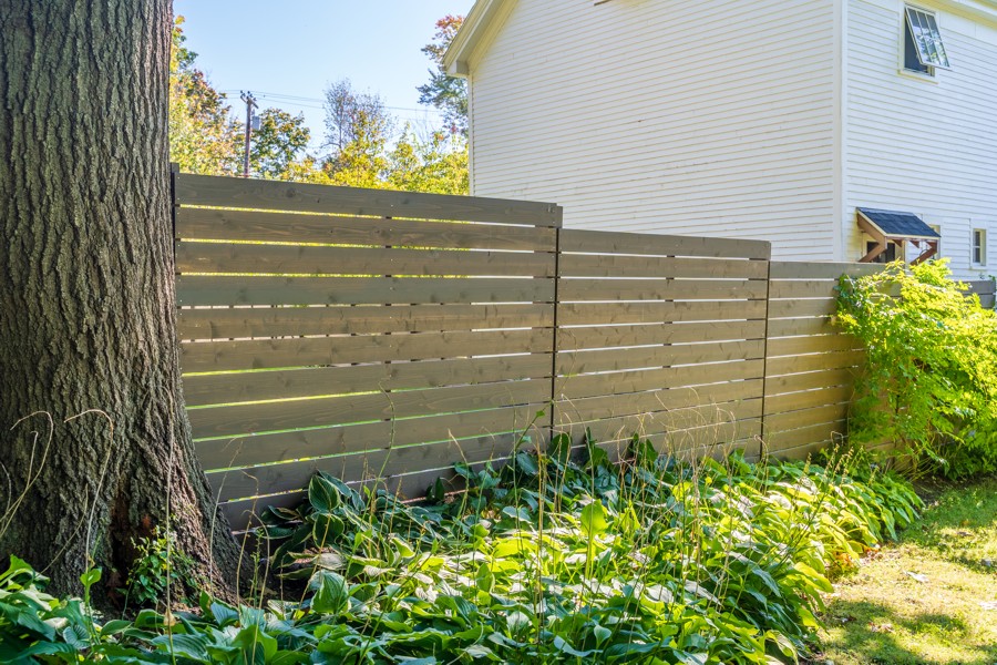 Tongue and Groove sandwiched horizontal